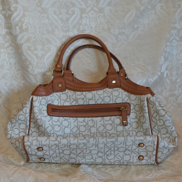 Calvin Klein Handbag - Picture 2 of 10
